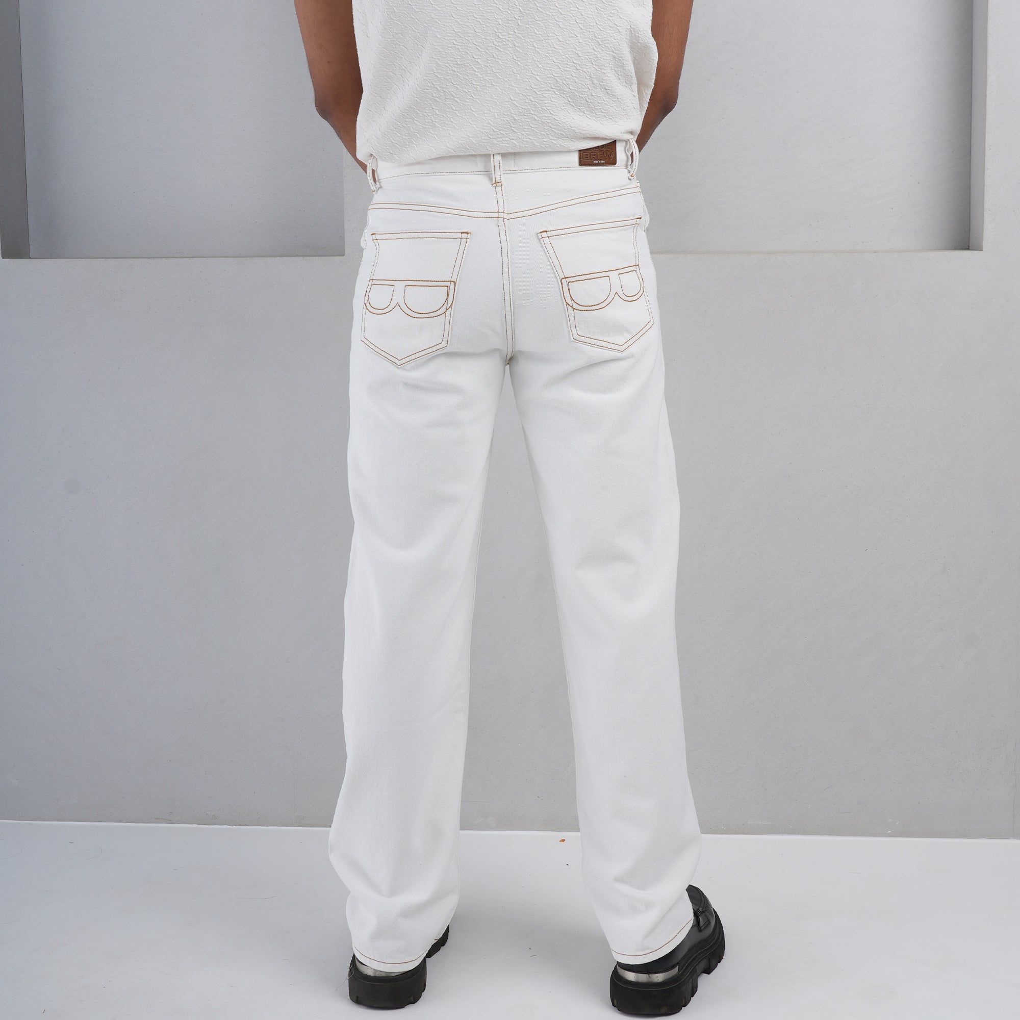 IVORY ASYMMETRIC JEANS