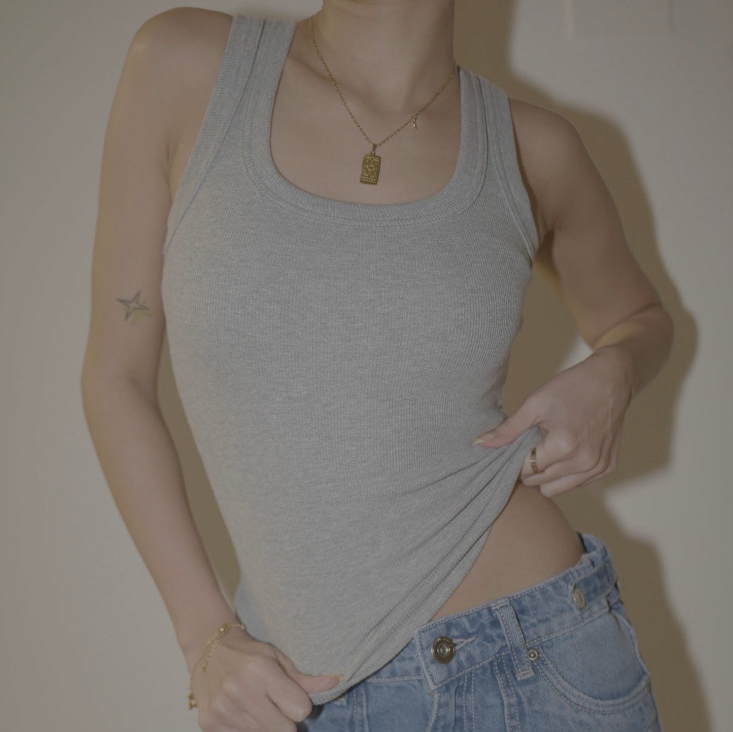 TANK TOP GREY