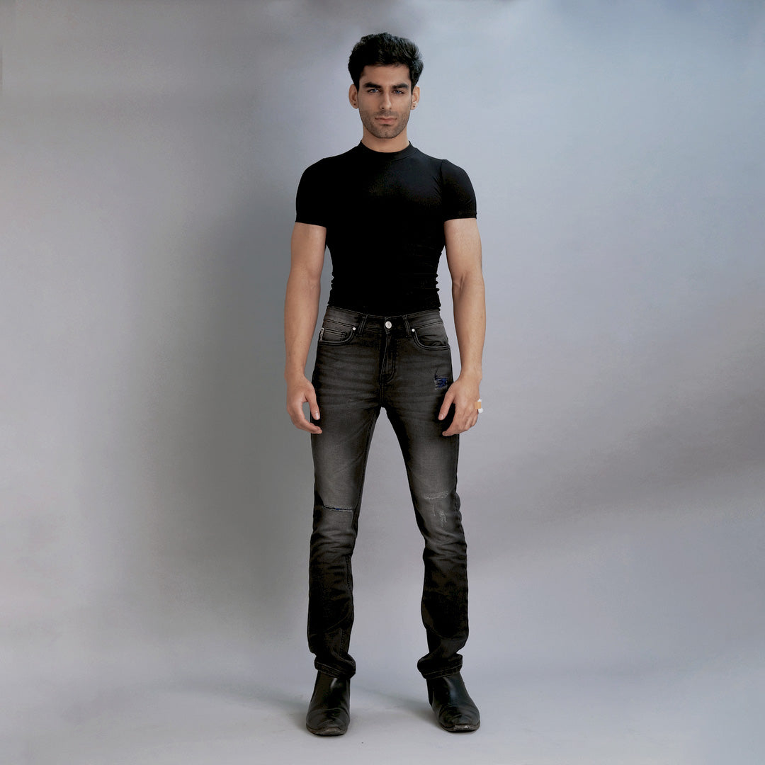 REGULAR SLIM FIT
