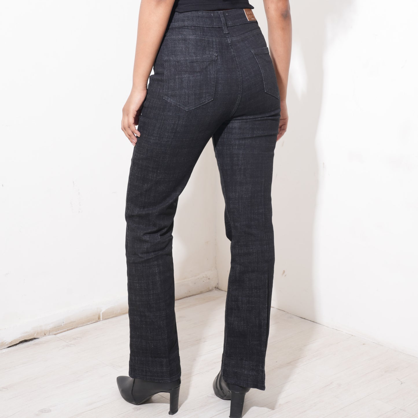 WOMEN'S FORMAL FLARE JEANS