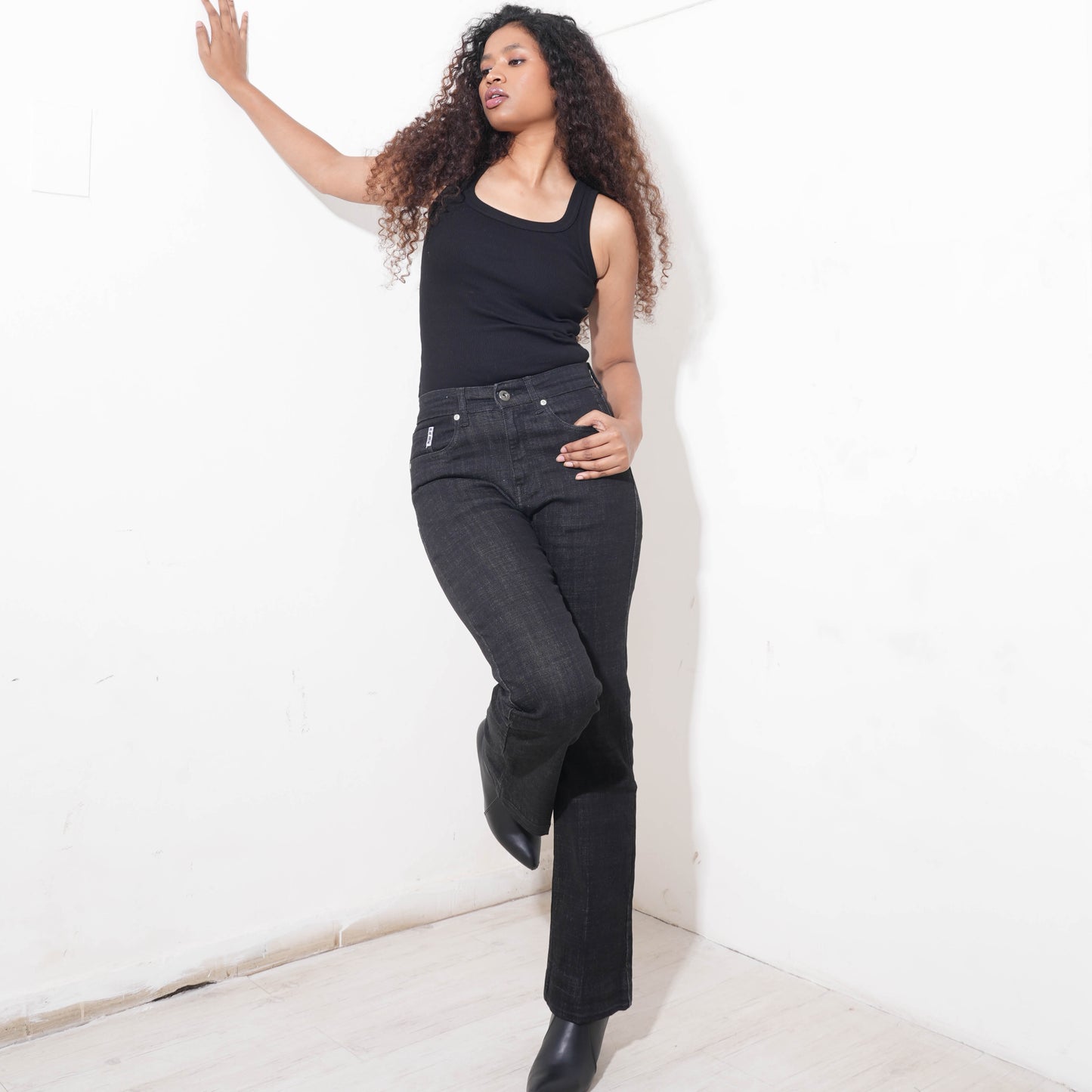 WOMEN'S FORMAL FLARE JEANS