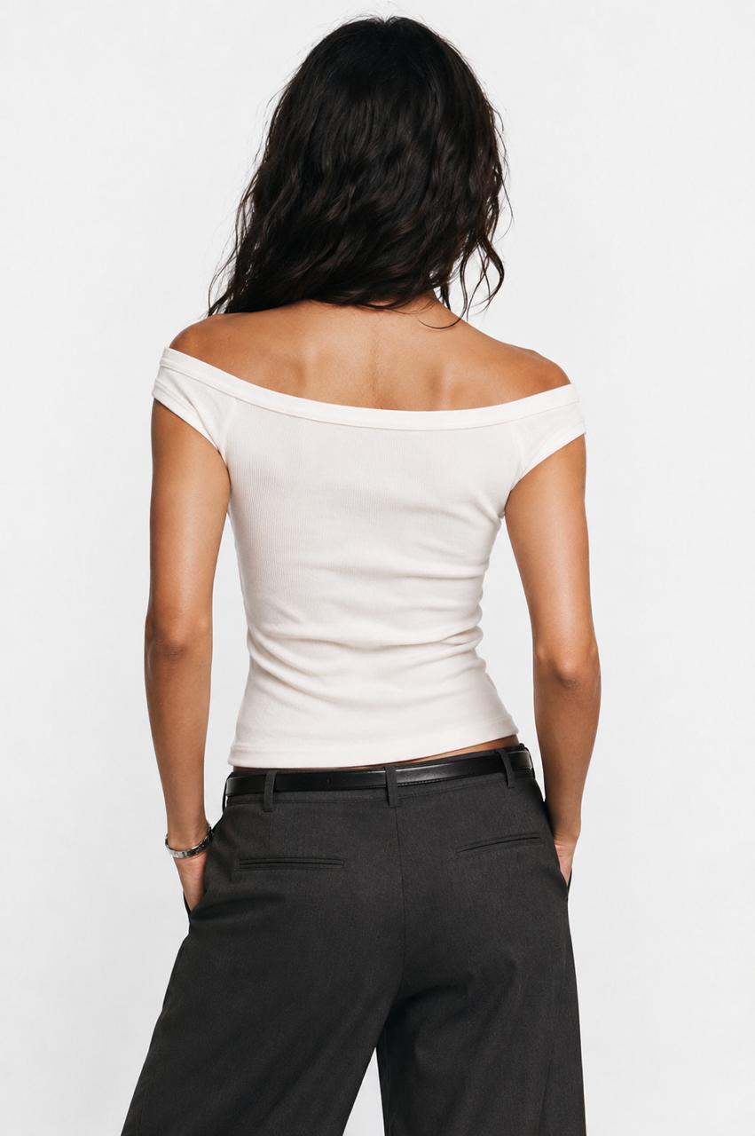 WHITE OFF SHOULDER RIB TOP