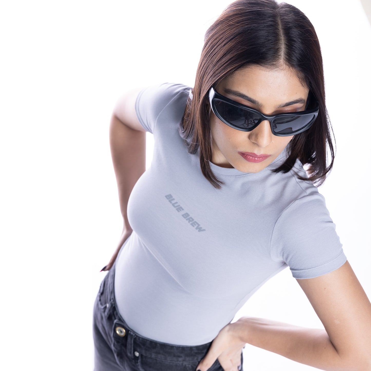 HUG ME CROP TOP GREY