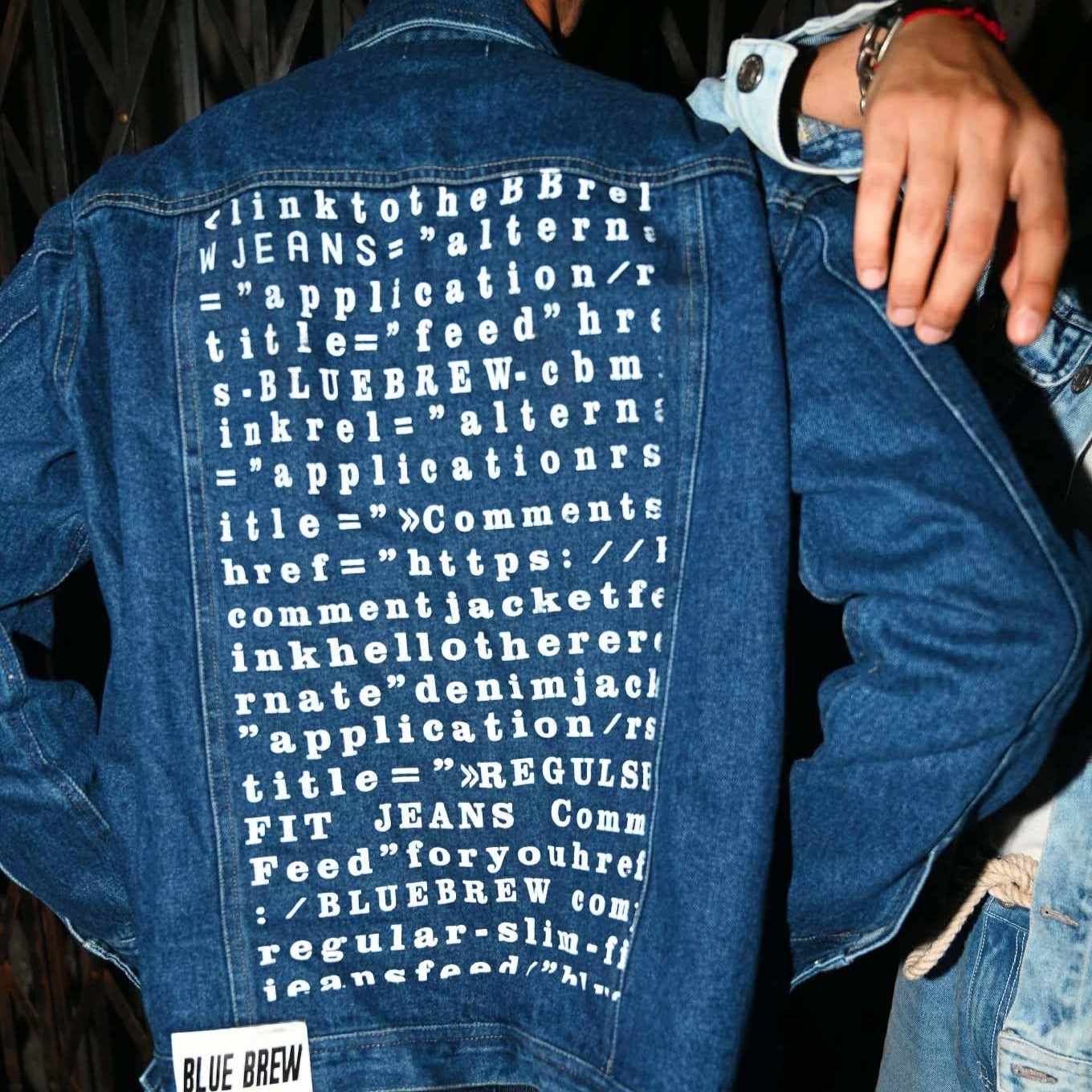 PRINTED DENIM JACKET
