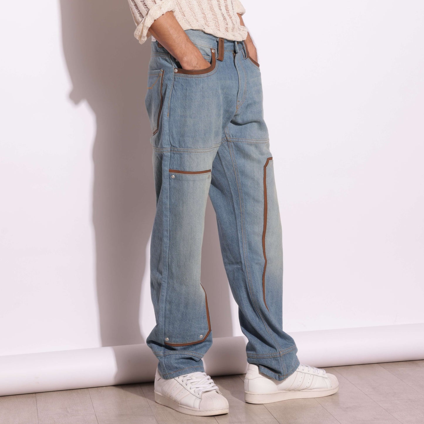 TANNED LINE LOOSE FIT