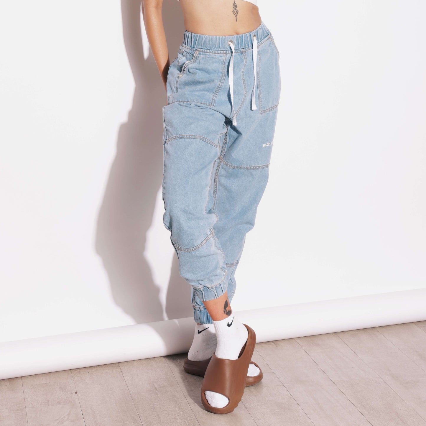 BASIC DENIM JOGGERS