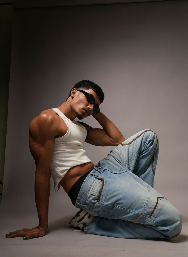 TANNED LINE LOOSE FIT