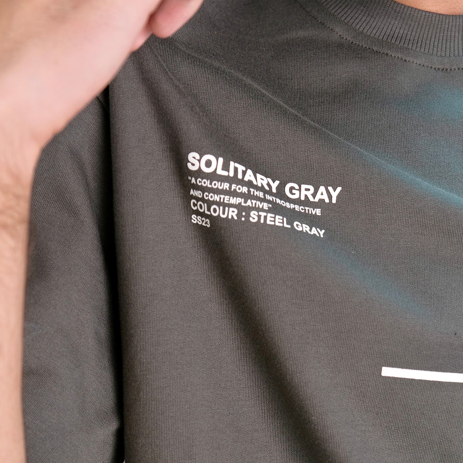 SOLITARY GREY