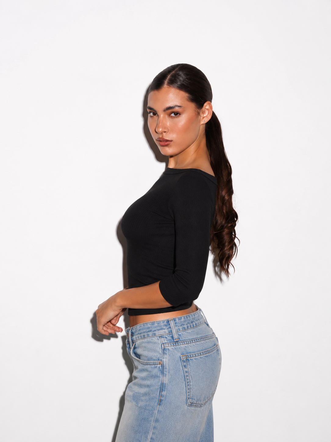 BOAT NECK ELBOW LENGTH TOP