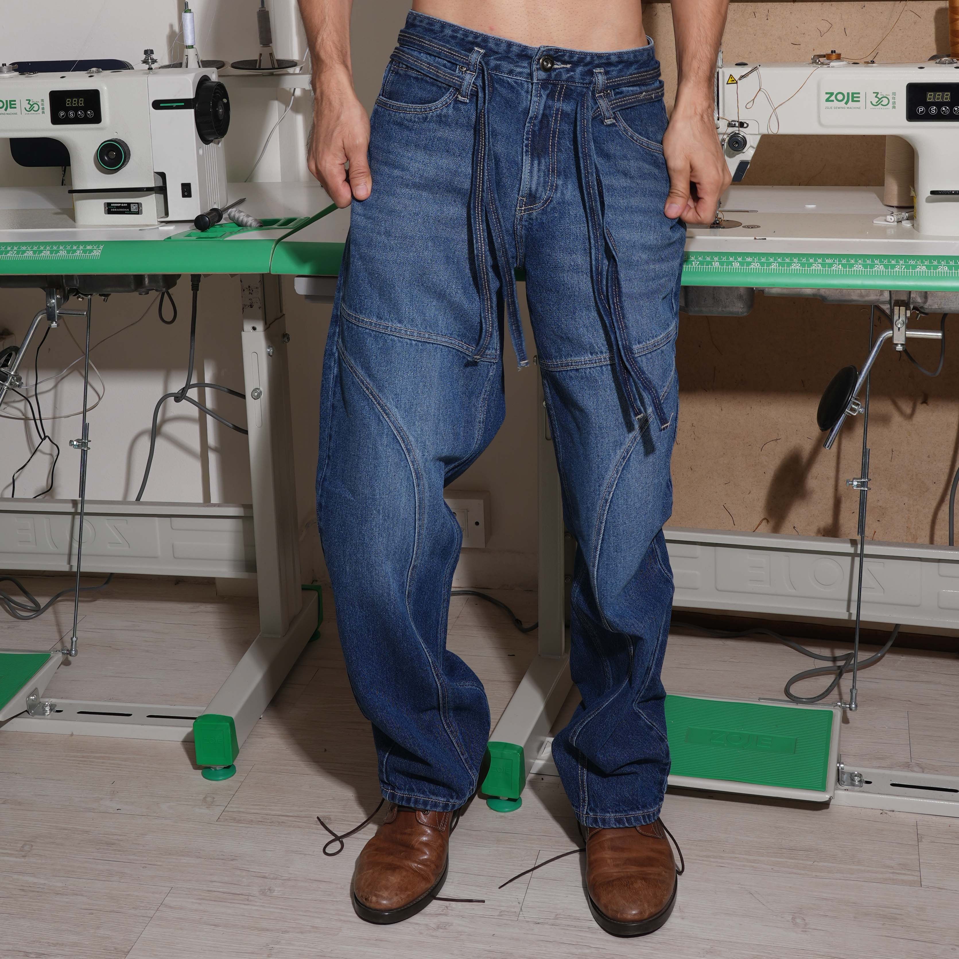 DOUBLE BELT JEANS