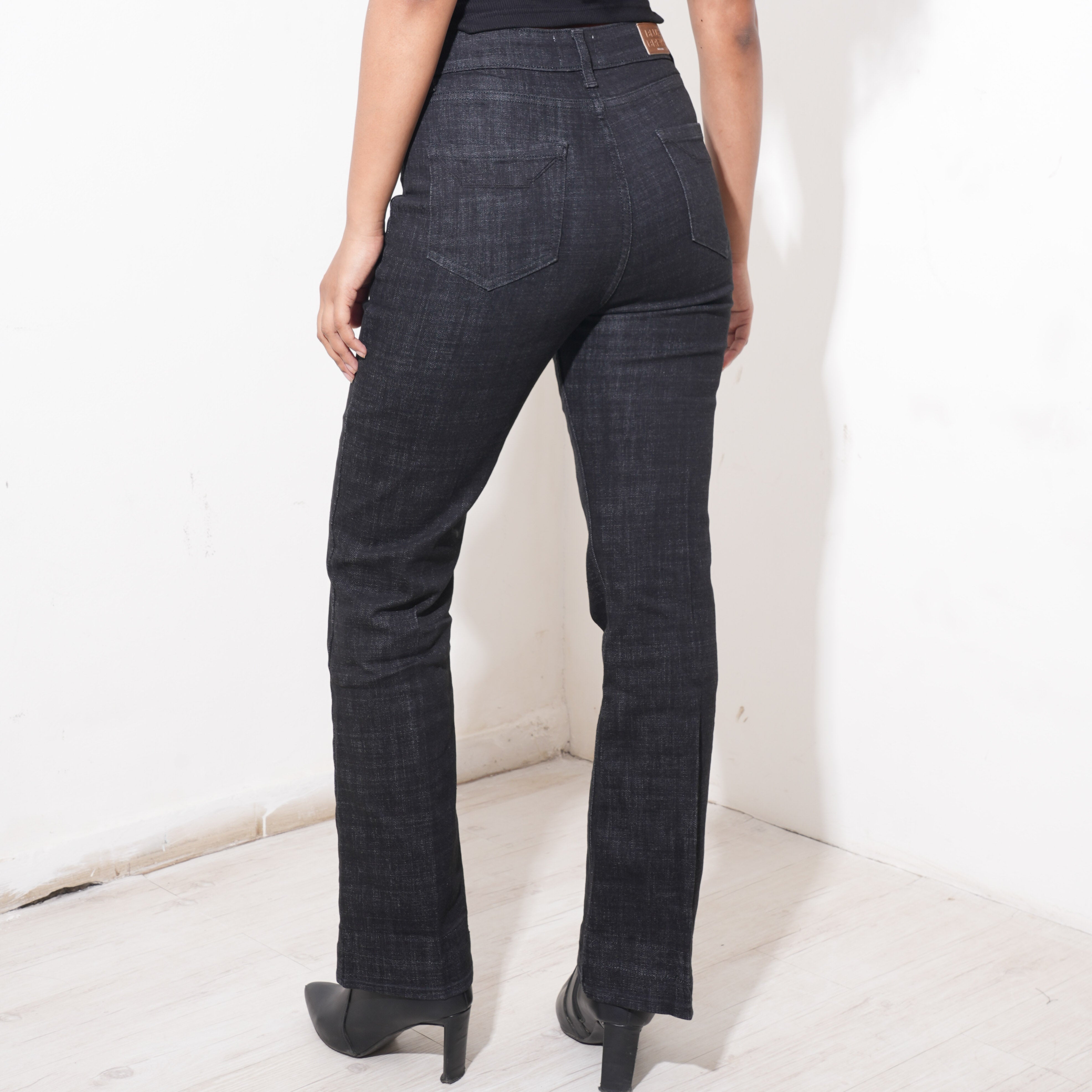 WOMEN'S FORMAL FLARE JEANS